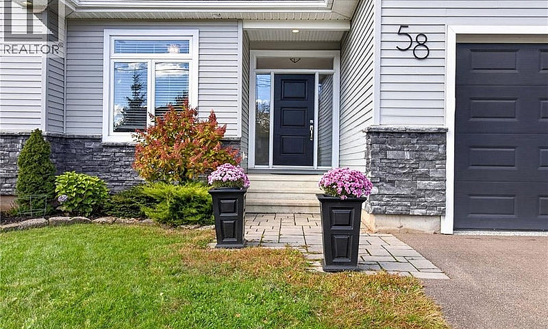 58 Valmont Crescent ...