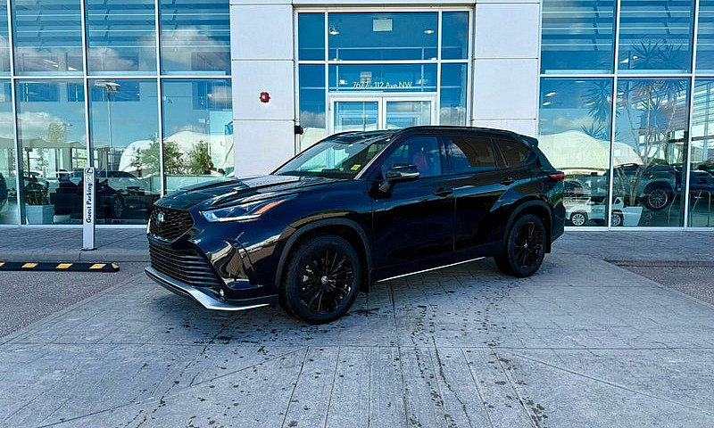 2023 Toyota Highland...