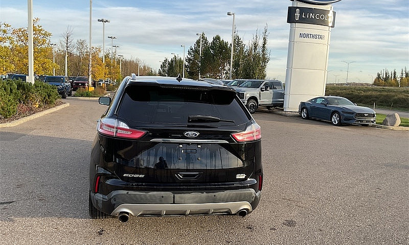 2019 Ford Edge Sel A...