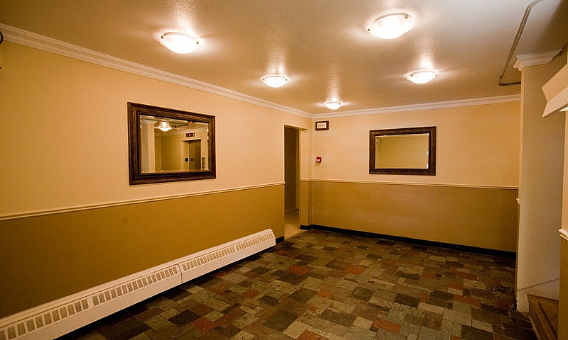 1 Bedroom Apartment ...