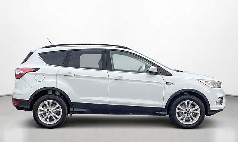 2018 Ford Escape Sel...