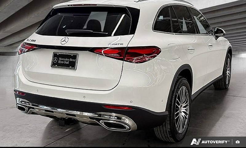 2027 Mercedes-Benz G...