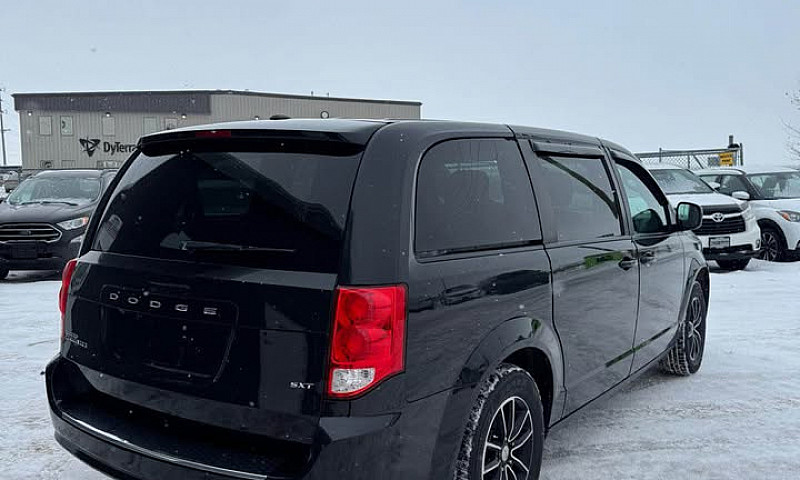 2018 Dodge Grand Car...