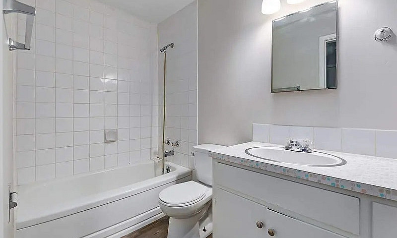 Modern Apartments Wi...