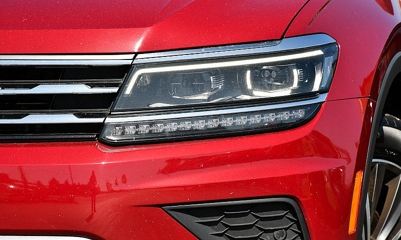 2018 Volkswagen Tigu...