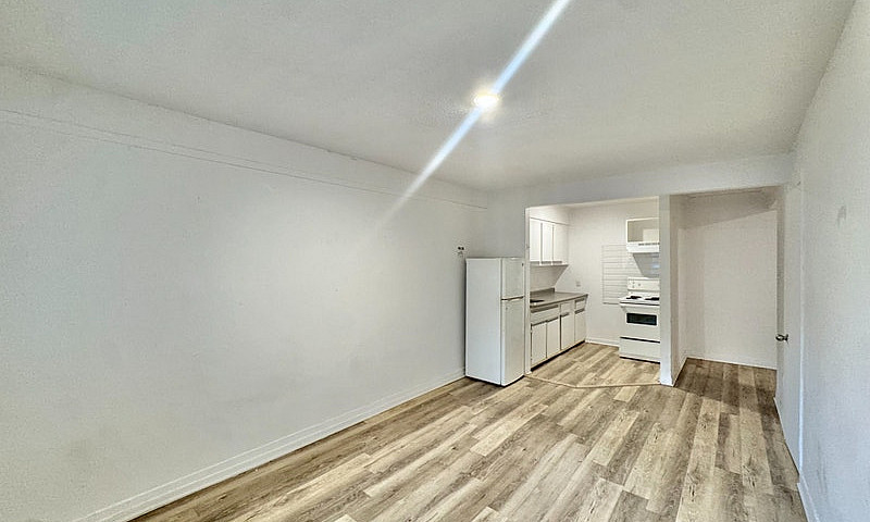 Studio À Montréal-No...