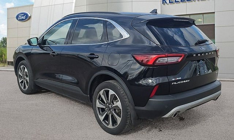 2024 Ford Escape Pla...