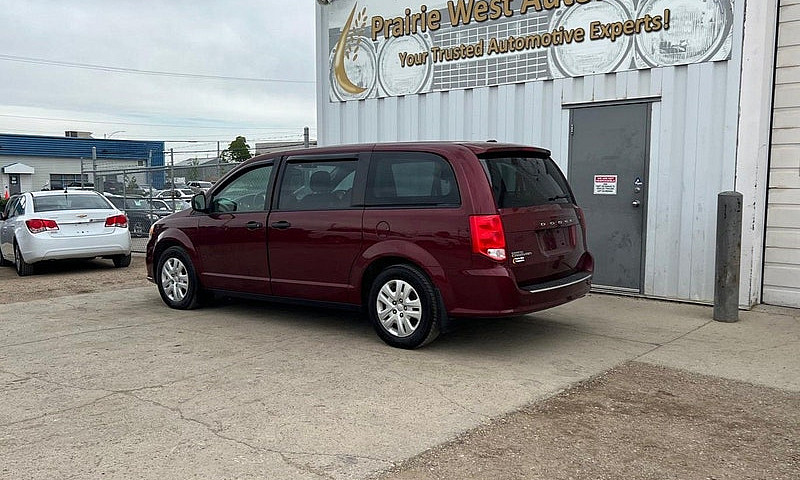 2018 Dodge Grand Car...