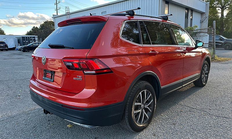 2018 Volkswagen Tigu...