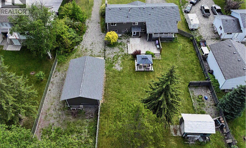 241 S Enemark Road Q...