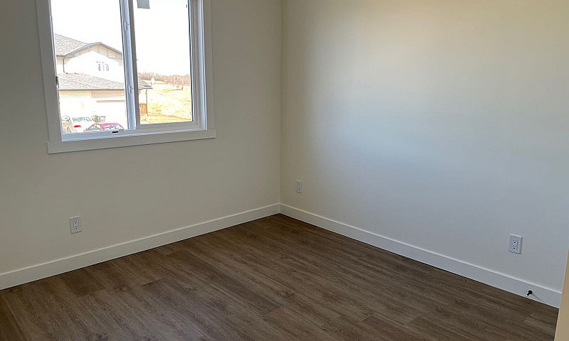 2 Bed 1 Bath Unit In...