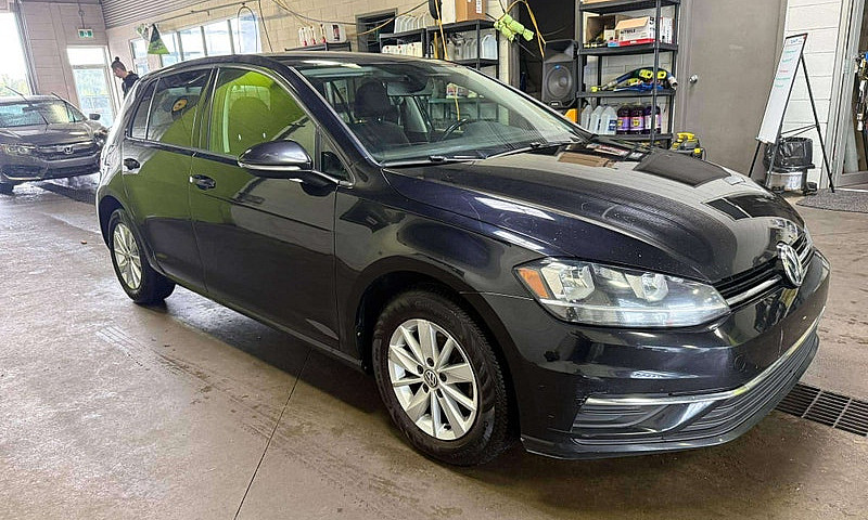 2019 Volkswagen Golf...