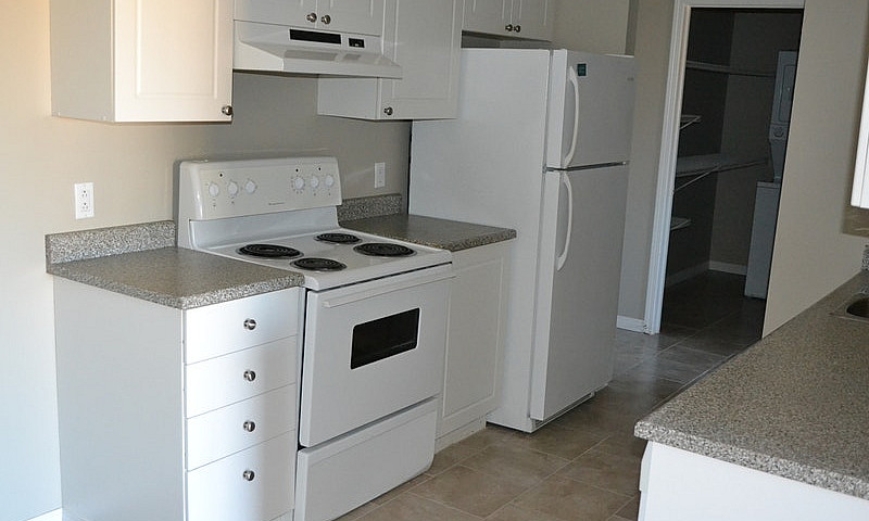 Jasper Place Apartme...