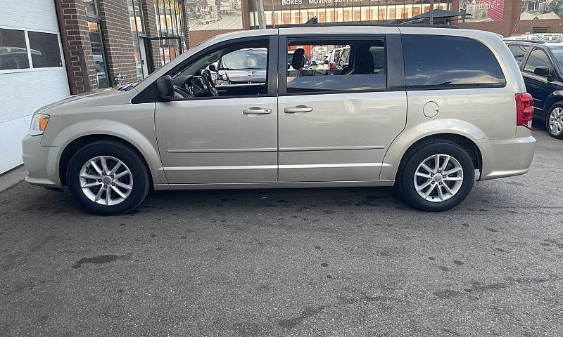 2013 Dodge Grand Car...