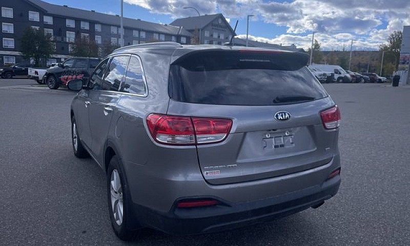 2018 Kia Sorento Lx...