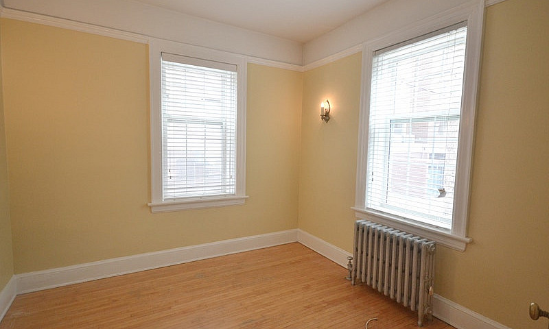2 Bedroom In The Hea...