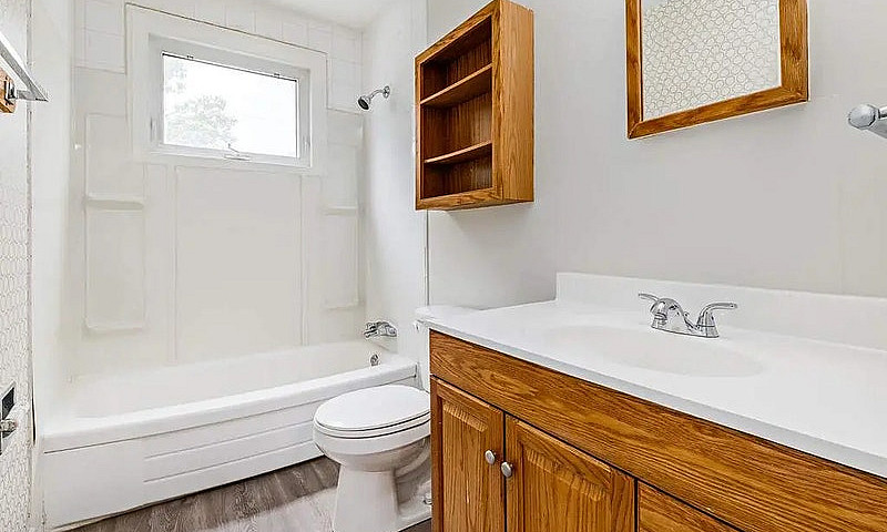 Modern Apartments Wi...