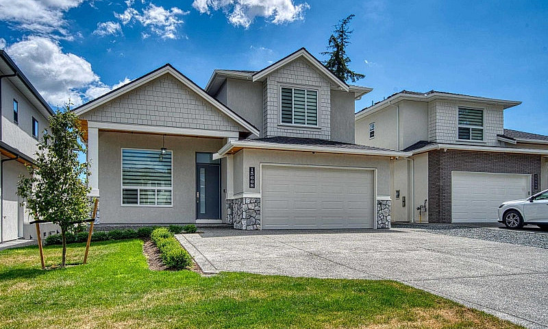 15668 82A Avenue Sur...
