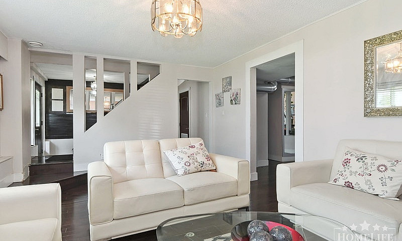 Spacious 5-Bed Famil...