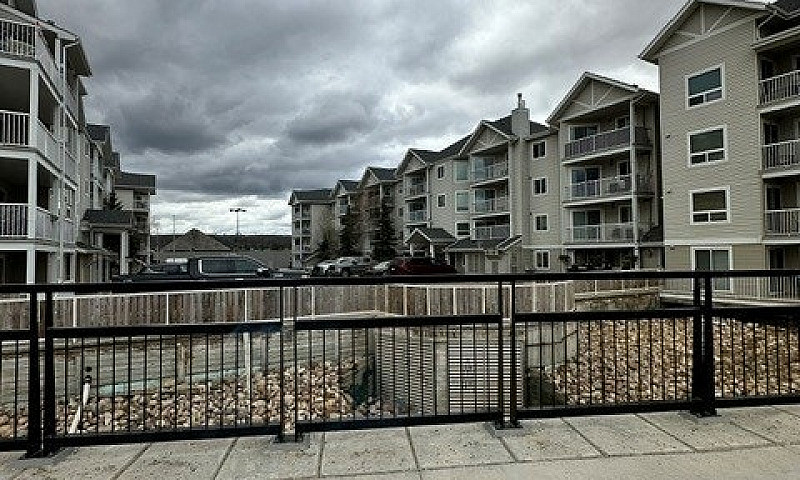 Riverwalk Villas - R...