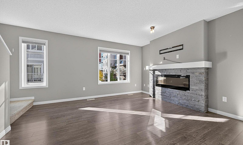 #81 2905 141 St Sw E...