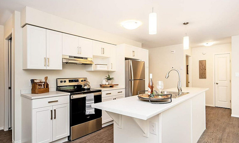 The Edge - 2 Bed - R...