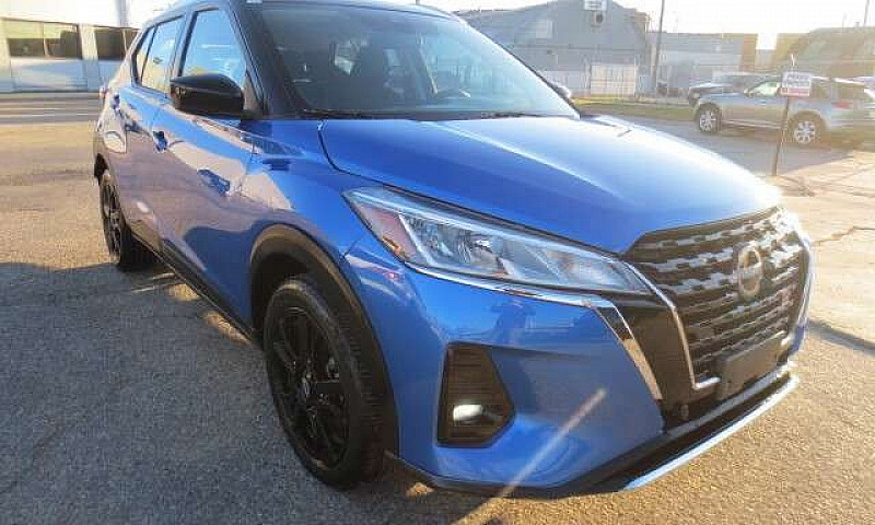 2022 Nissan Kicks Sv...