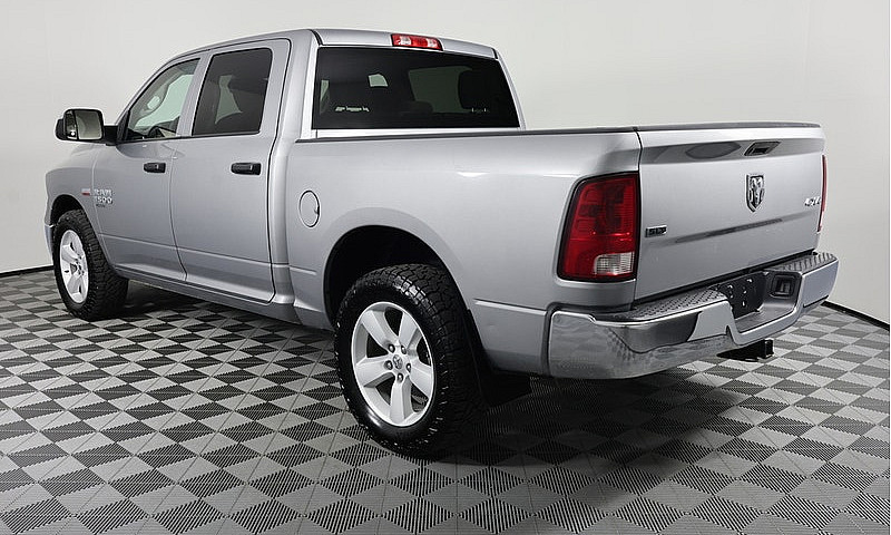 2023 Ram 1500 Classi...