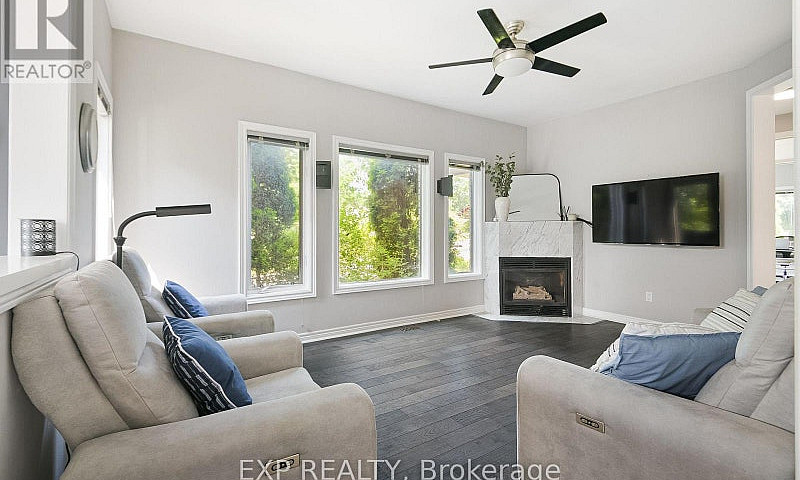 4-Bedroom Detached H...