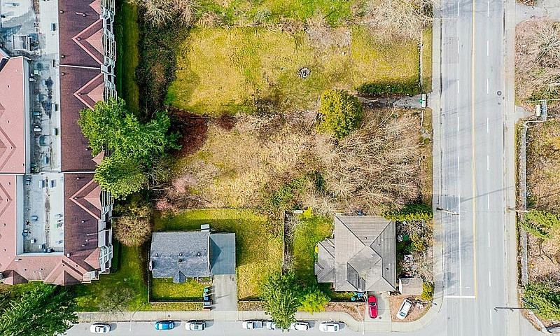 13878 108 Avenue Sur...