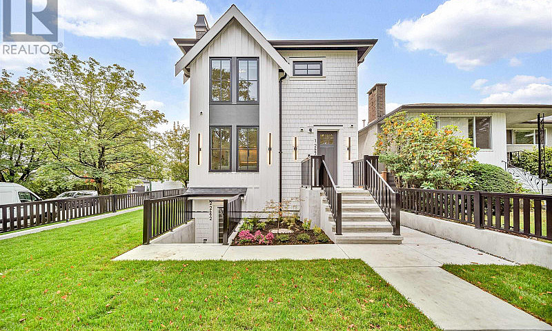 2692 E 53Rd Avenue V...