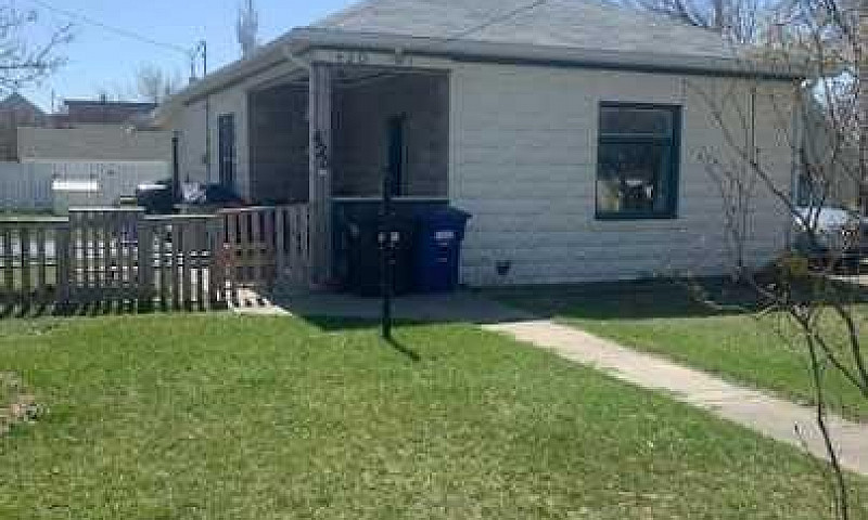 420 21 Street Fort M...