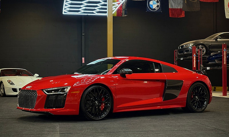2018 Audi R8 Coupe...