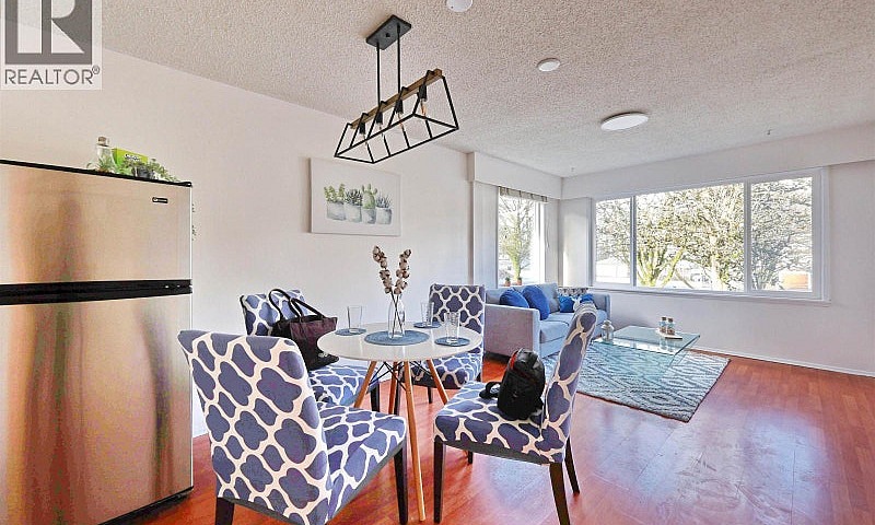 1336 E 11 Avenue Van...