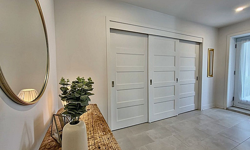 425 200$ - Condo À V...