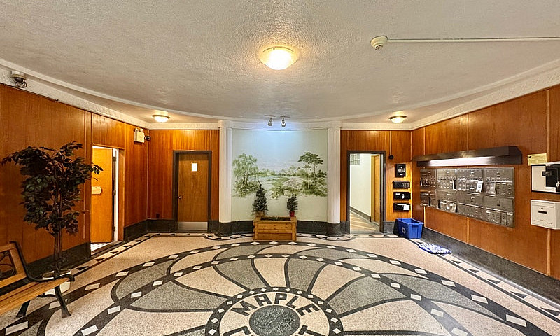 1 Bedroom - Heat & A...