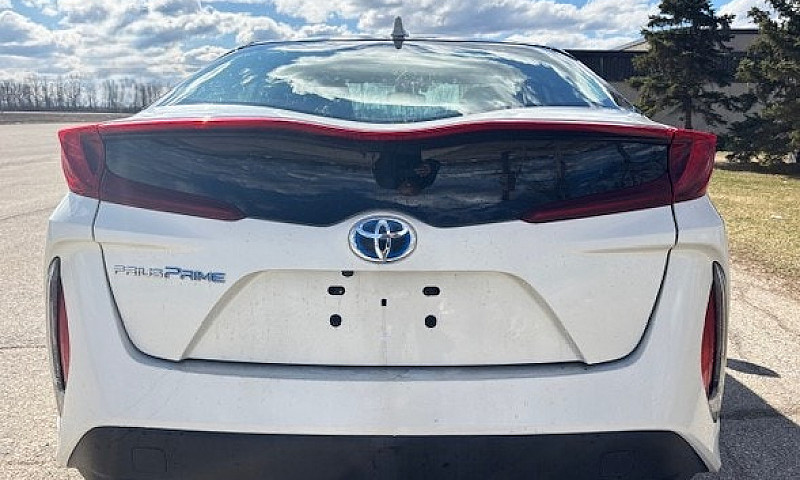 2020 Toyota Prius Pr...