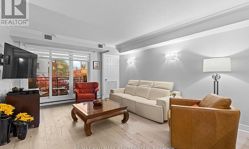 211 - 959 North Rive...