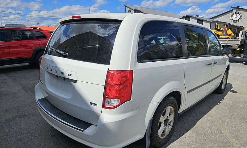 2011 Dodge Grand Car...