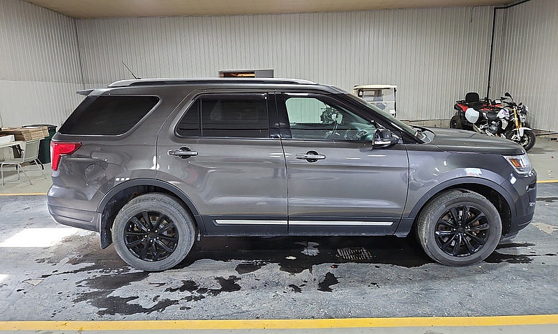 2018 Ford Explorer...