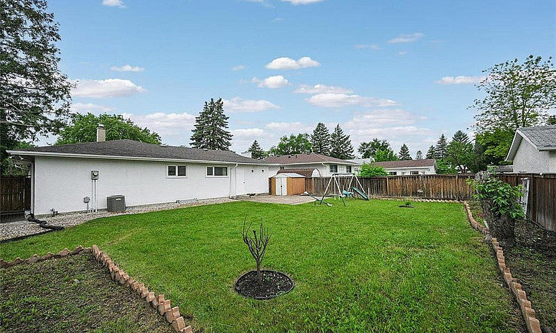 88 Wadham Bay Winnip...
