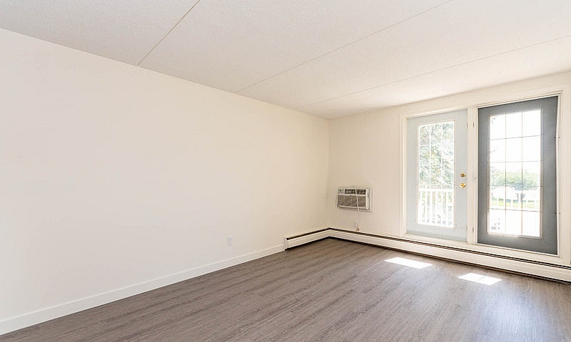 1 Bedroom Basement P...