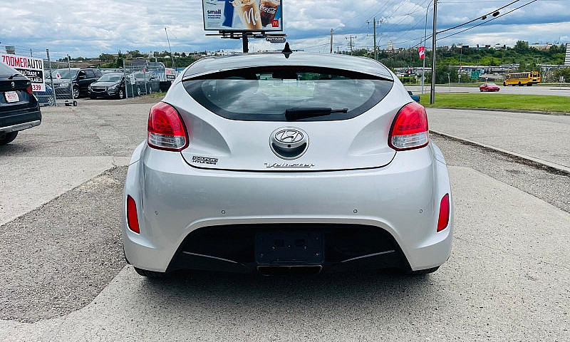 2015 Hyundai Veloste...