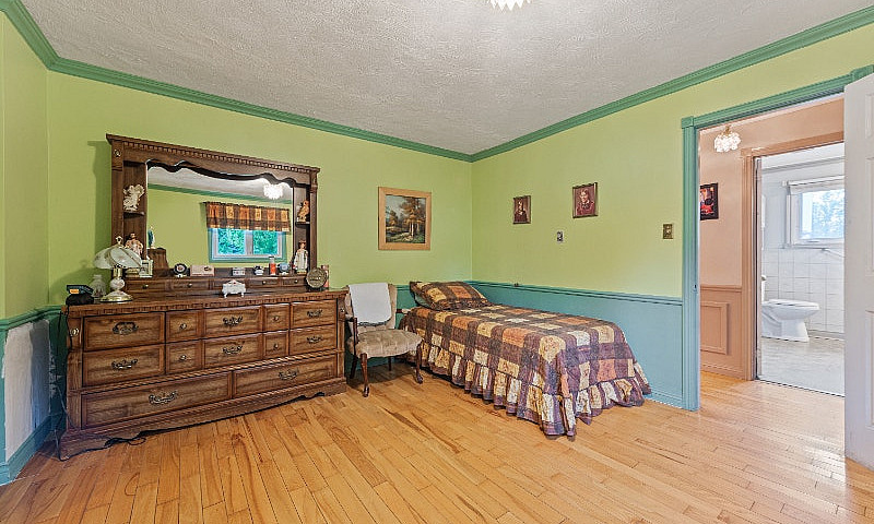 166 Curry St. Moncto...