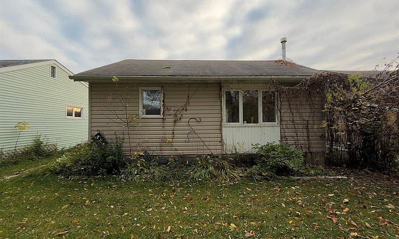 374 Kilbride Avenue ...