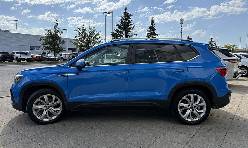 2022 Volkswagen Taos...