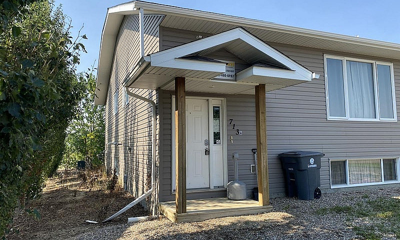 Real Estate Auction:...