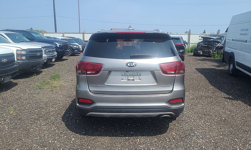 2019 Kia Sorento...