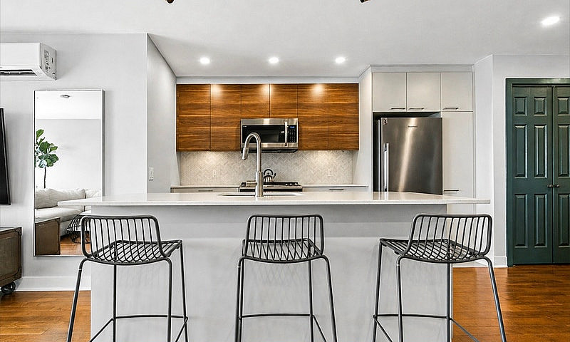 Condo Lumineux À Lou...