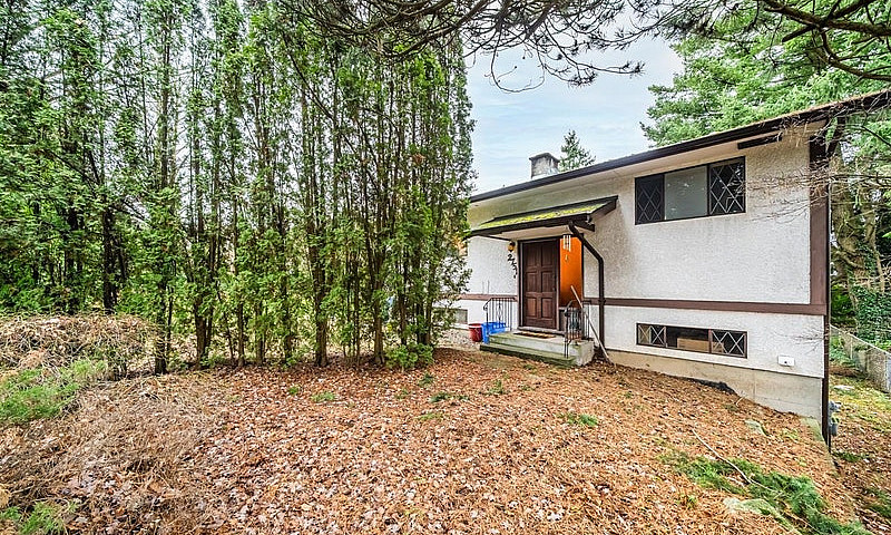 2751 153A Street Sur...